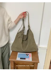 Stijlvolle geweven schoudertas, retro grote capaciteit dagelijkse forens tote tas.