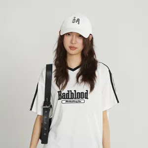 Fashionable Korean style embroidered baseball cap and jersey set for casual daily streetwear look