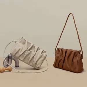 Stijlvolle vrouwen geplooide cloud schoudertas zachte PU lederen crossbody tas dagelijks
