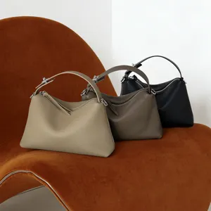 Stijlvolle echt lederen dames handtas, veelzijdige crossbody tas voor werk en dagelijks gebruik.