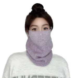 Winter knitted neck gaiter warm windproof pullover scarf for outdoor cycling and daily wear.