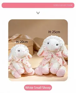 Détail de mouton en peluche style Lolita, adorable animal en peluche avec robe dentelle, 20cm