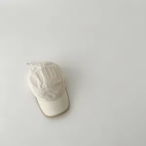 Kinder Schnelltrocknende Baseballkappe in Beige, minimalistisches 5-Panel-Design Outdoor.