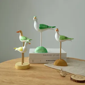 Mediterranean Style Wooden Seagull Seabird Figurine Hand Painted Animal Desktop Ornament Home Decor Wood Craft Gift