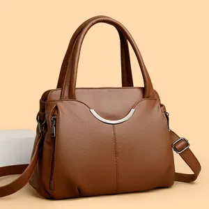 Dames Grote Capaciteit PU Lederen Handtas Casual Zachte Tote Tas Vintage Woon-werkverkeer Schoudertas Met Metalen Decoratie