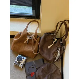 Retro brown suede tote bag for women, large capacity autumn winter shoulder handbag.
