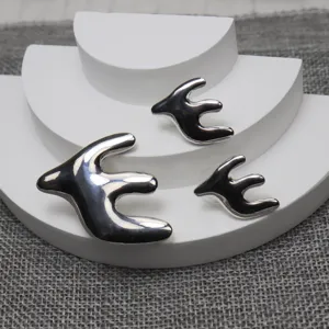 Swallow brooch earrings set silver metal chic fashion jewelry gift details display