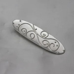 French vintage retro palace relief hair clip side barrette exquisite scroll detail accessory