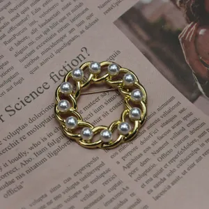 Vintage gold chain link circular pearl brooch elegant fashion jewelry accessory for women daily wear
