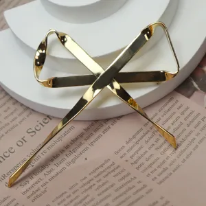 Spilla con Fiocco in Lega Minimalista Elegante Dolce Spilla a Nastro Galvanizzato Accessori di Moda Gioielli Regalo Per Donne