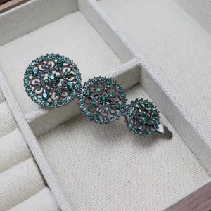 Vintage green rhinestone filigree hair clip, elegant metal hollow barrette for women.