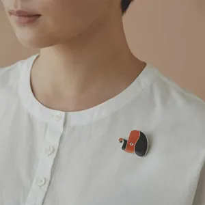 Japanese Designer Creative Animal Puppy Alloy Enamel Drip Oil Brooch Pin Fashion Clothing Accessories Jewelry