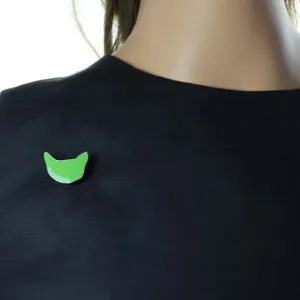 Broche Chat en Émail et Alliage Minimaliste Mignon Badge Animal Épingle de Revers Accessoires de Vêtements Mode Bijoux Pour Femmes