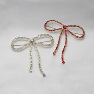 Retro Strass Schleife Brosche Detailansicht, elegantes glänzendes Kristall Modeaccessoire Damen.