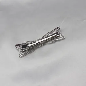 Vintage silver metal hair clip detail, elegant hollow barrette for women and girls daily wear.