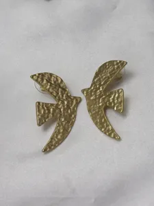 Vintage gold-toned hammered swallow bird earrings elegant retro designer jewelry for women