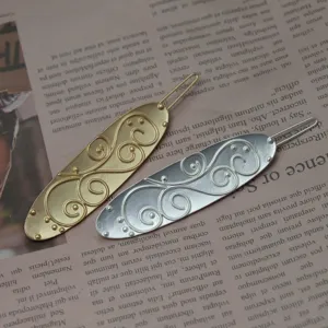 French retro niche design palace embossed metal hair clip side clip detail showcase