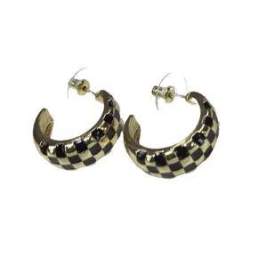 Boucles d'oreilles créoles vintage or et noir à carreaux pour femmes émail chic.