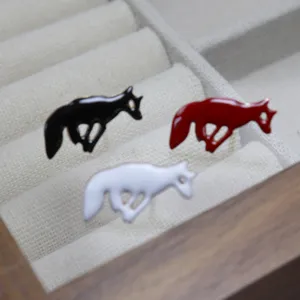Cute Animal Fox Enamel Brooch Alloy Pin Fashion Lapel Badge Clothing Hat Bag Accessories Jewelry Gift For Women Men