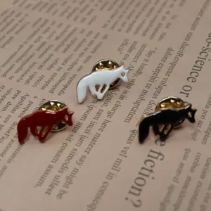 Cute fox enamel brooch pin set, retro style animal lapel badge for clothes, bags and hats.
