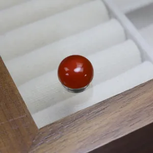 14mm red agate magnetic brooch for silk clothing anti-glare clasp detail view natural stone