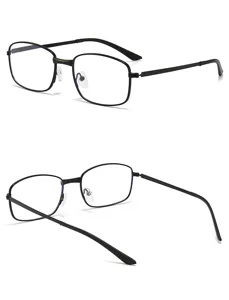 Detailansicht der leichten schwarzen Metallrahmen Blaulichtfilter Brille mit Harzgläsern.