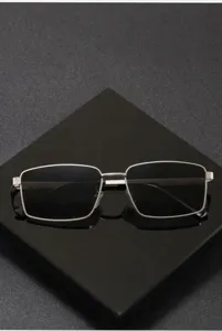 Men's polarized UV protection sunglasses, high-end metal square frame design for driving and travel.