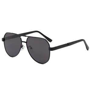 Men's metal frame polarized aviator sunglasses for outdoor driving and daily sun protection.