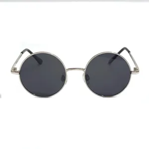 round metal frame kids sunglasses black polarized lenses detailed close up view 1pc