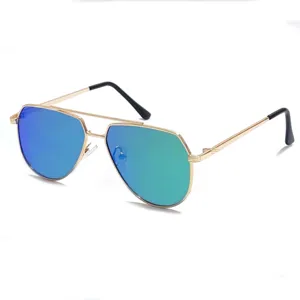Gafas de sol polarizadas de metal para niños con lentes reflectantes coloridas y protección.