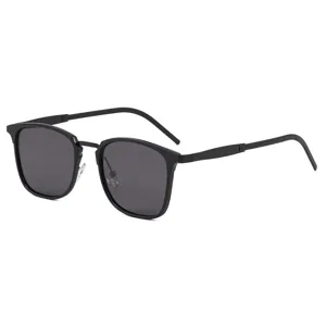 Classic polarized sunglasses for men and women, stylish metal frame UV400 driving sun glasses.