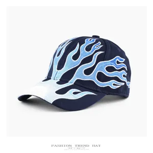 American style flame embroidered baseball cap, trendy street hip hop duck tongue hat for men women.