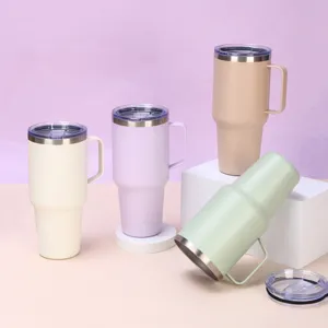 30oz stainless steel vacuum insulated tumbler with handle, car mug for outdoor travel.