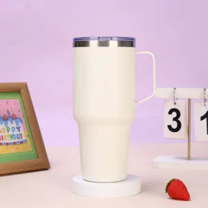 White 30oz stainless steel vacuum insulated tumbler with handle for outdoor travel use