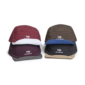 Detailed view of American style quick-dry grid camp caps, breathable sun protection caps.