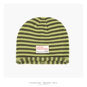 Korean style contrast striped loose rolled edge slouchy knit beanie hat for autumn and winter.