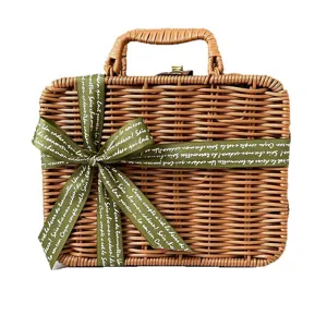 Vintage Wicker Storage Basket Gift Box Handheld Rattan Woven Container for Wedding Party