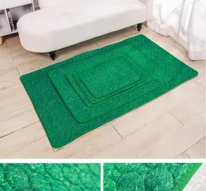 Tappetino igienico lavabile riutilizzabile per cani impermeabile con stampa in erba verde.