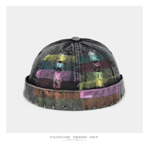 Chapeau miki en denim coloré usé, casquette streetwear tendance sans bord pour hommes et femmes.