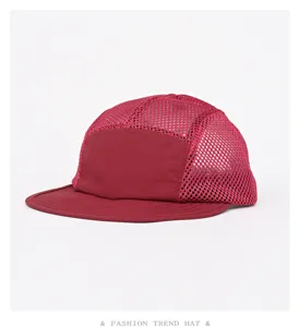 Casquette de baseball en maille rouge 5 panneaux ete respirante sechage rapide