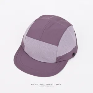 Cappellino estivo asciugatura rapida visiera piatta 5 pannelli colorblock mesh traspirante
