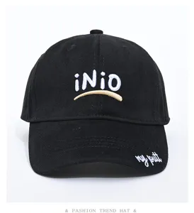 Black baseball cap for men and women, wide brim adjustable casual sun hat for large head size.