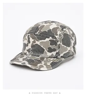 American vintage camo 5-panel cap street style retro short brim dad hat outdoor sports.