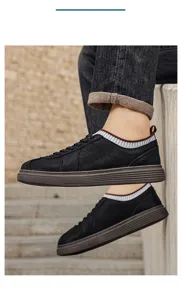 Men retro casual sports shoes soft bottom slip-on fashion board shoes for daily wear