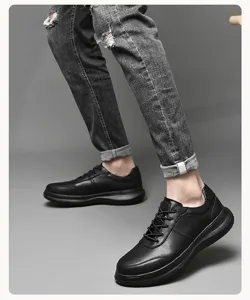 Zapatos casuales de cuero genuino para hombre, comodos para senderismo de primavera y uso diario.