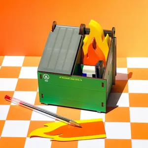 Pot à crayons benne à ordures en bois, organisateur de bureau créatif avec notes mémo feu.