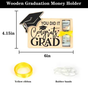 Houten afstudeer geldhouwer met contant geld sleuf en gele lint voor cadeau.