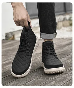 Men's winter warm high-top cotton snow boots, fleece-lined thick sole detail view.