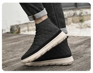 Men winter warm high-top quilted cotton boots thick sole comfortable snow shoes detail