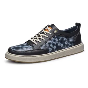 Men's Casual Skate Shoes Cowhide Leather Upper Low Top Lace Up Fashion Sneakers Letter Print Comfortable Walking Shoes